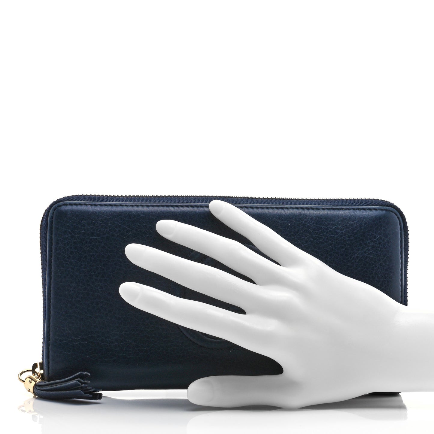 Pebbled Calfskin Soho Zip Around Wallet Blue