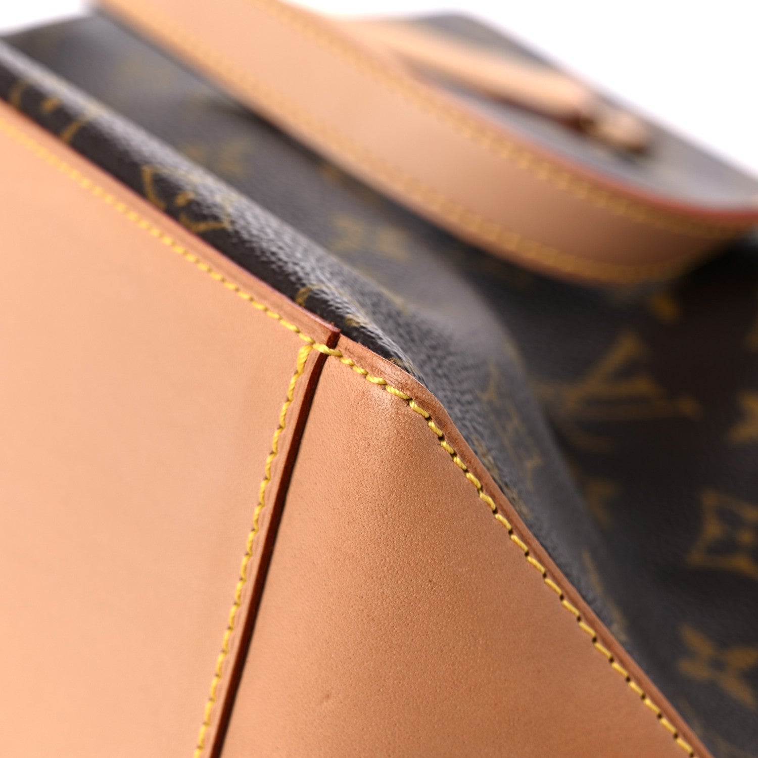 Louis Vuitton Monogram Cabas Mezzo 9 of 12