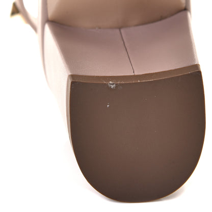 Valentino Garavani Calfskin Rockstud 60mm City Sandals 38.5 Poudre 9 of 9