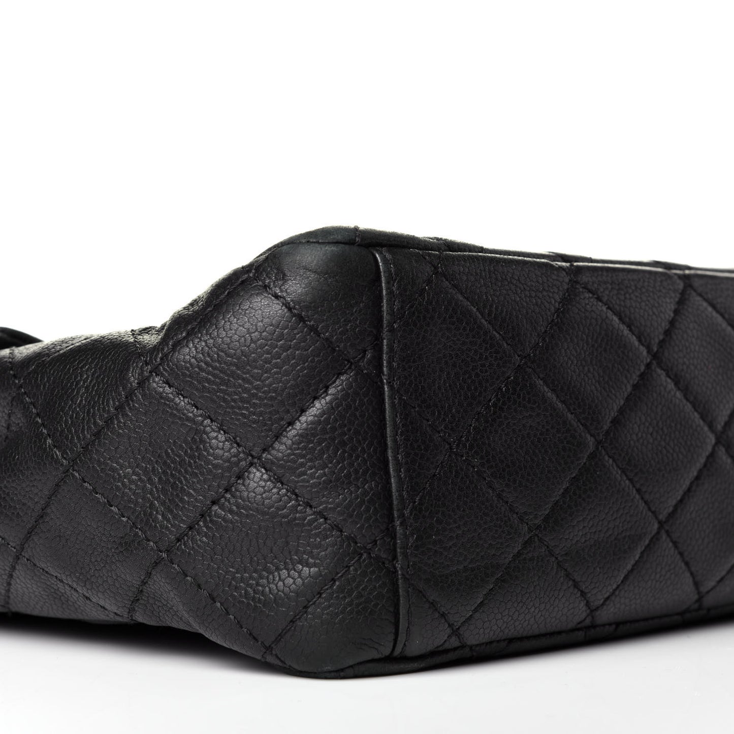 Washed Caviar Quilted Maxi Single Flap Black