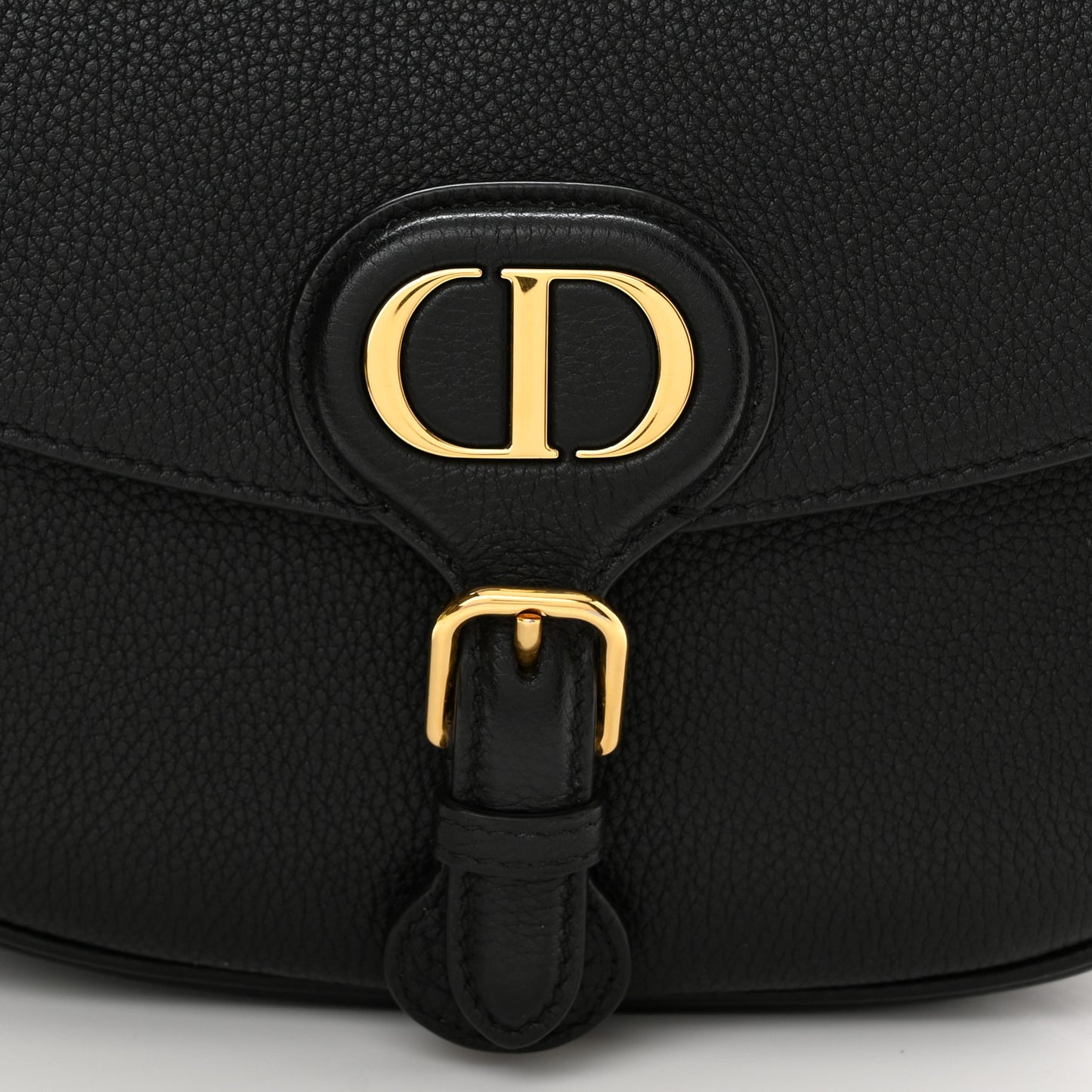 Grained Calfskin Medium Bobby Flap Black