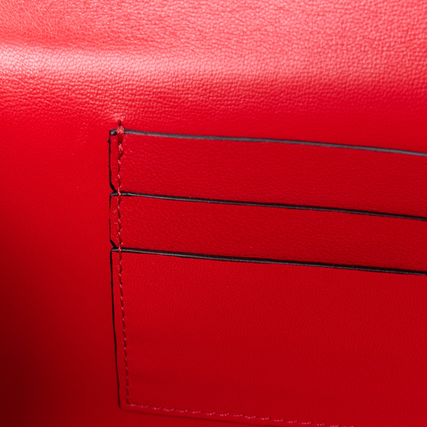 Grainy Calfskin Rockstud Alcove Box Top-Handle Bag Rouge Pur