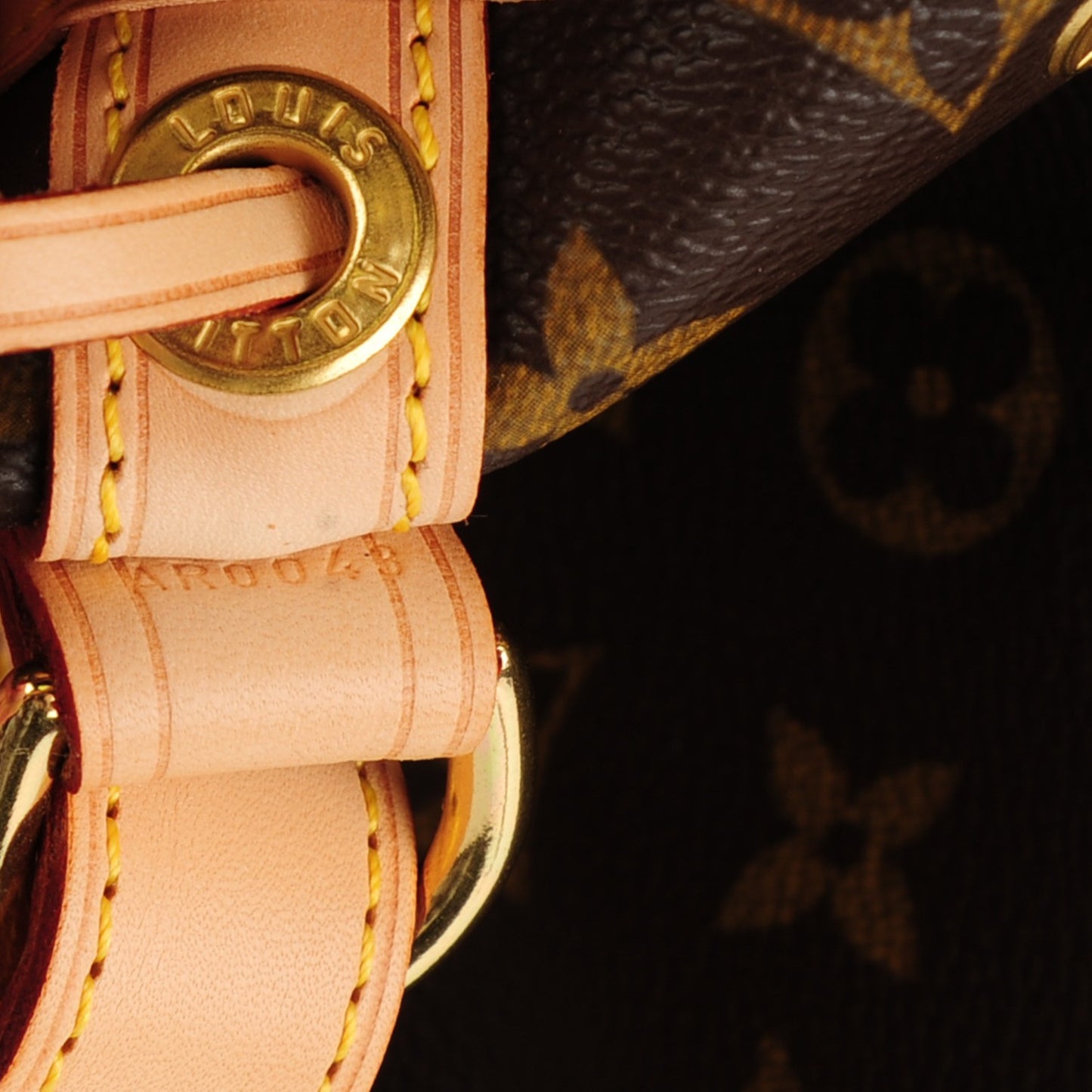 Monogram Noe