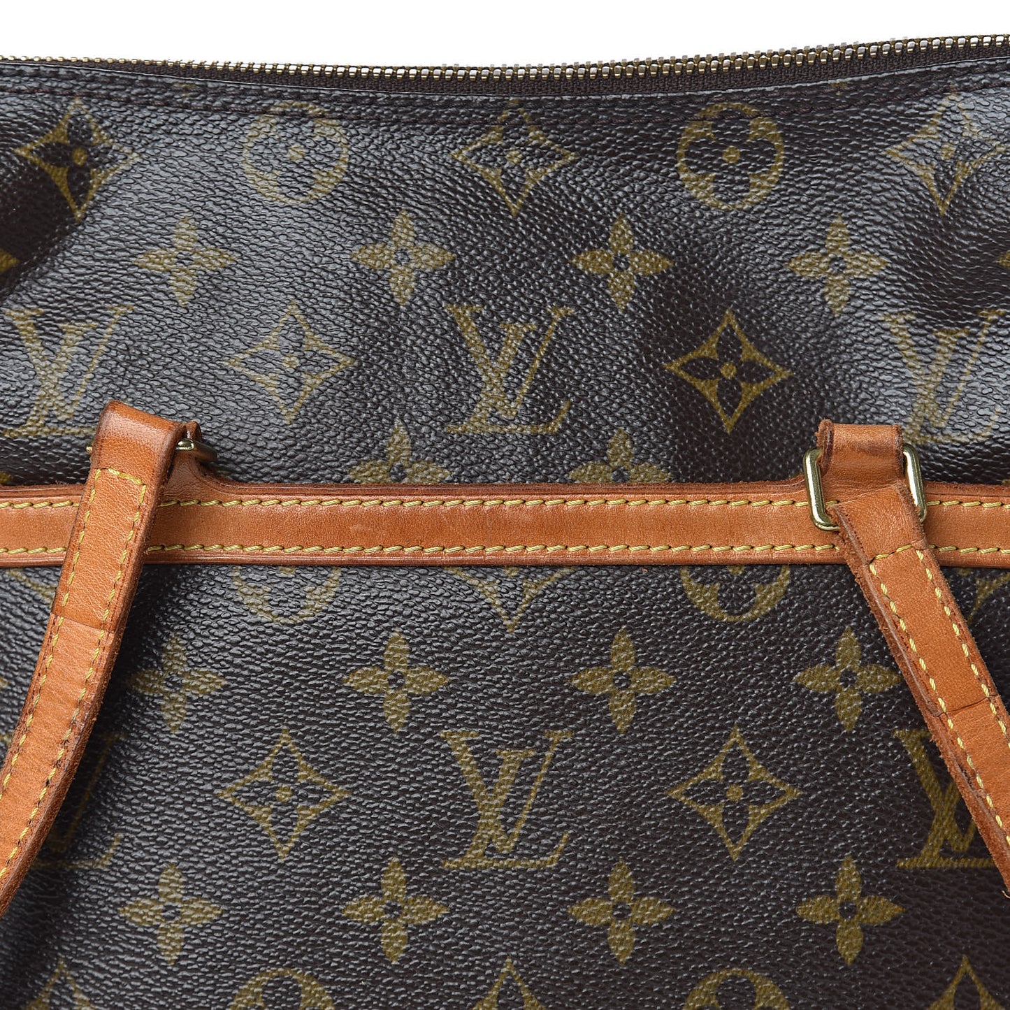 Monogram Sac Coussin GM