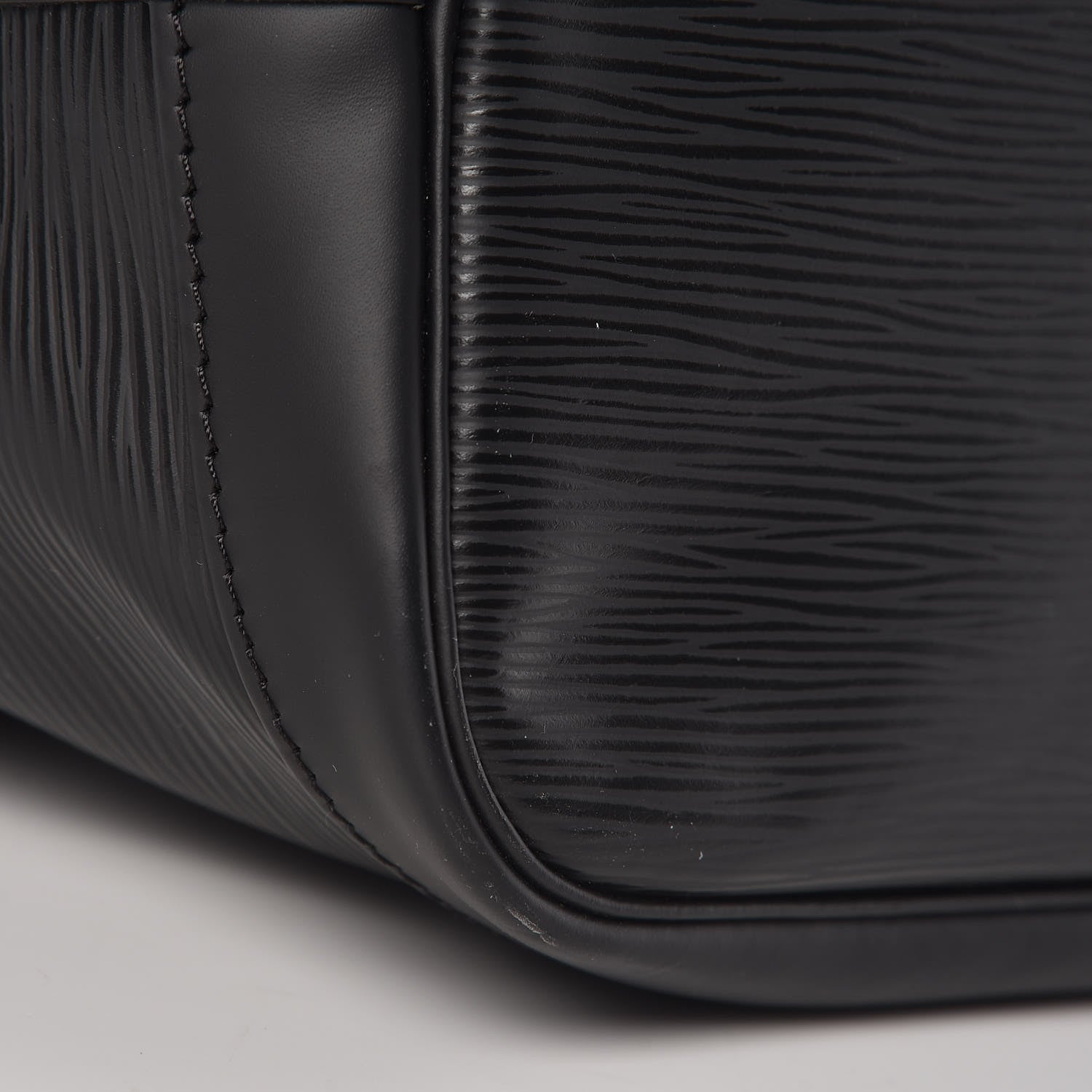 Louis Vuitton Epi Petit Noe NM Black 10 of 10