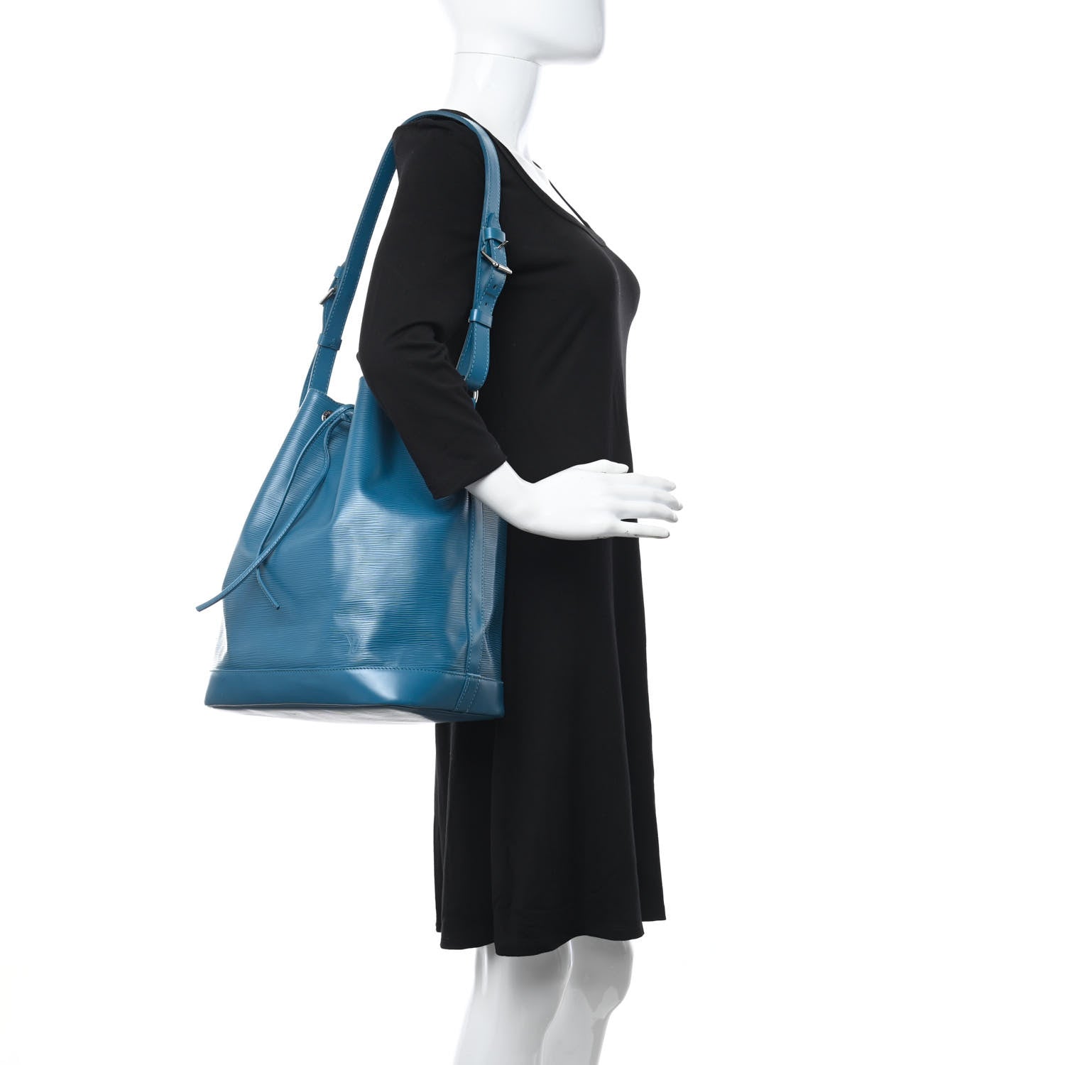 Louis Vuitton Epi Noe Cyan 2 of 20