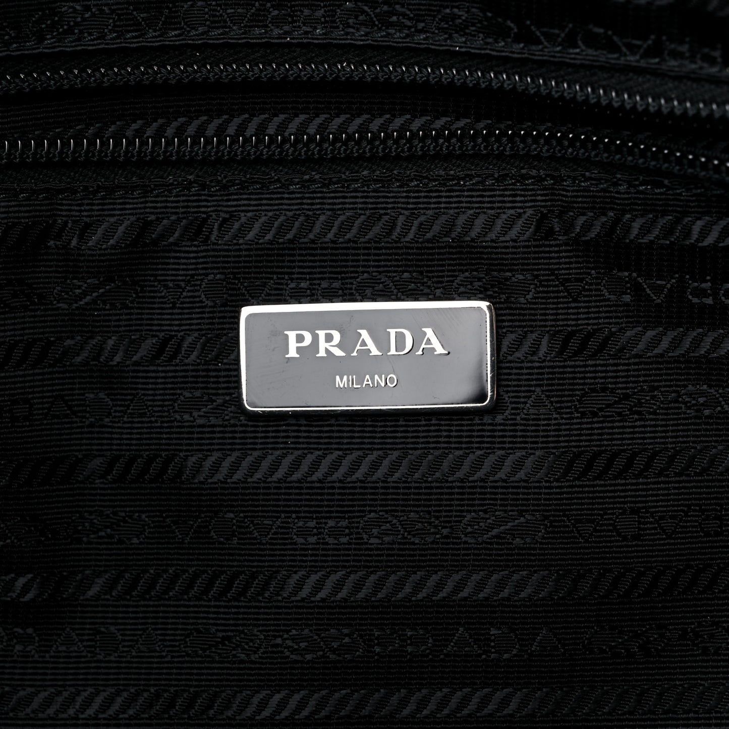 Tessuto Nylon Vela Saffiano Tote Black