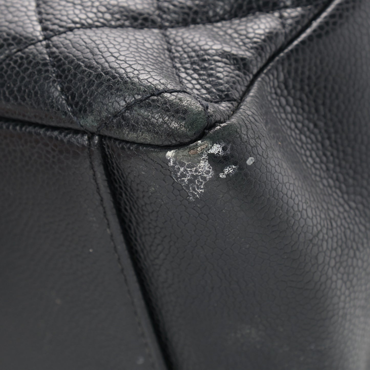 Caviar Quilted Grand Shopping Tote GST Black