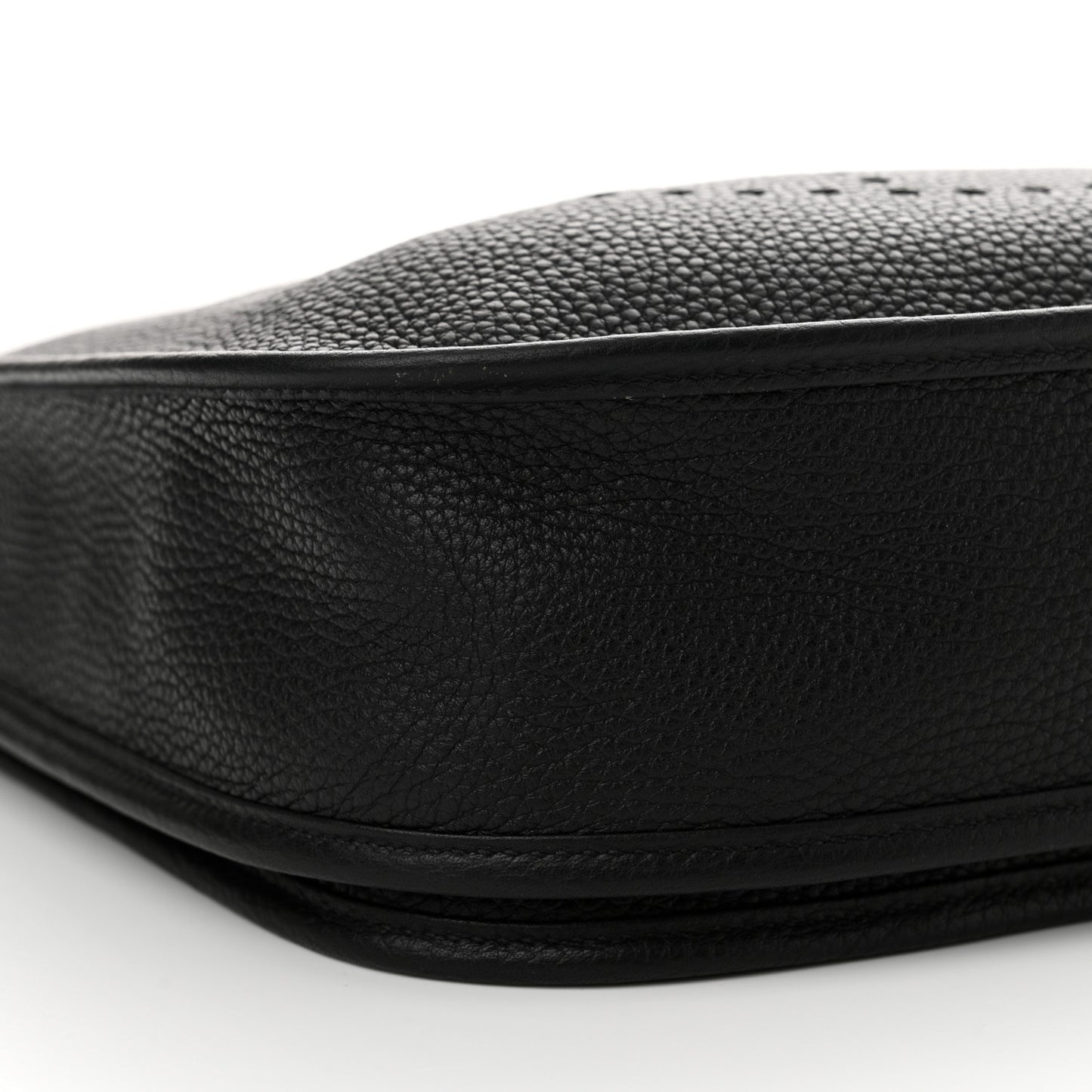 Taurillon Clemence Evelyne III PM Black