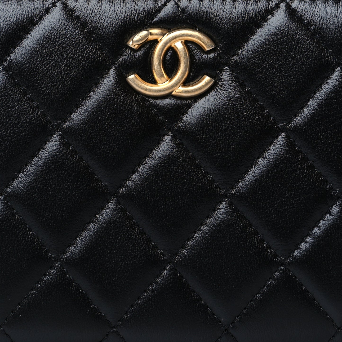 Lambskin Quilted Large Gusset Zip Around Wallet Black