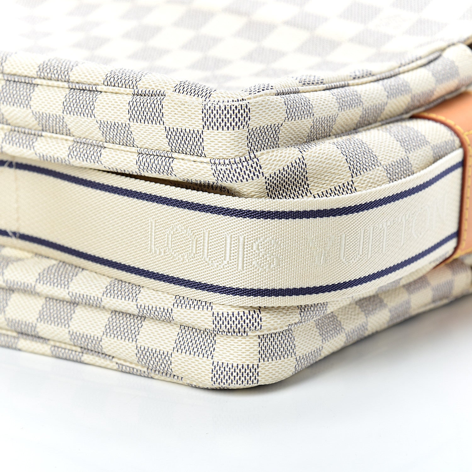 Louis Vuitton Damier Azur Naviglio 9 of 10