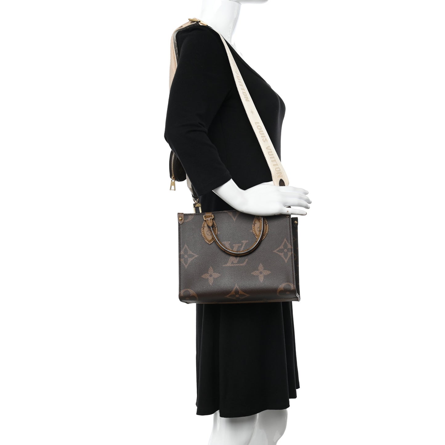 Reverse Monogram Giant Onthego PM