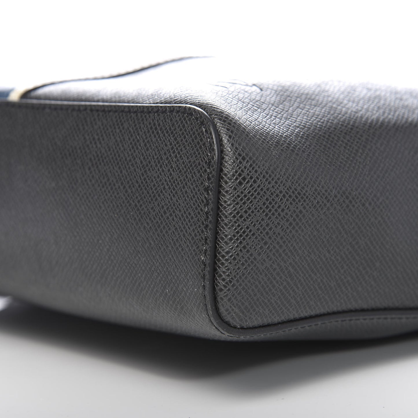 Taiga Stripe Anton Messenger PM Ardoise