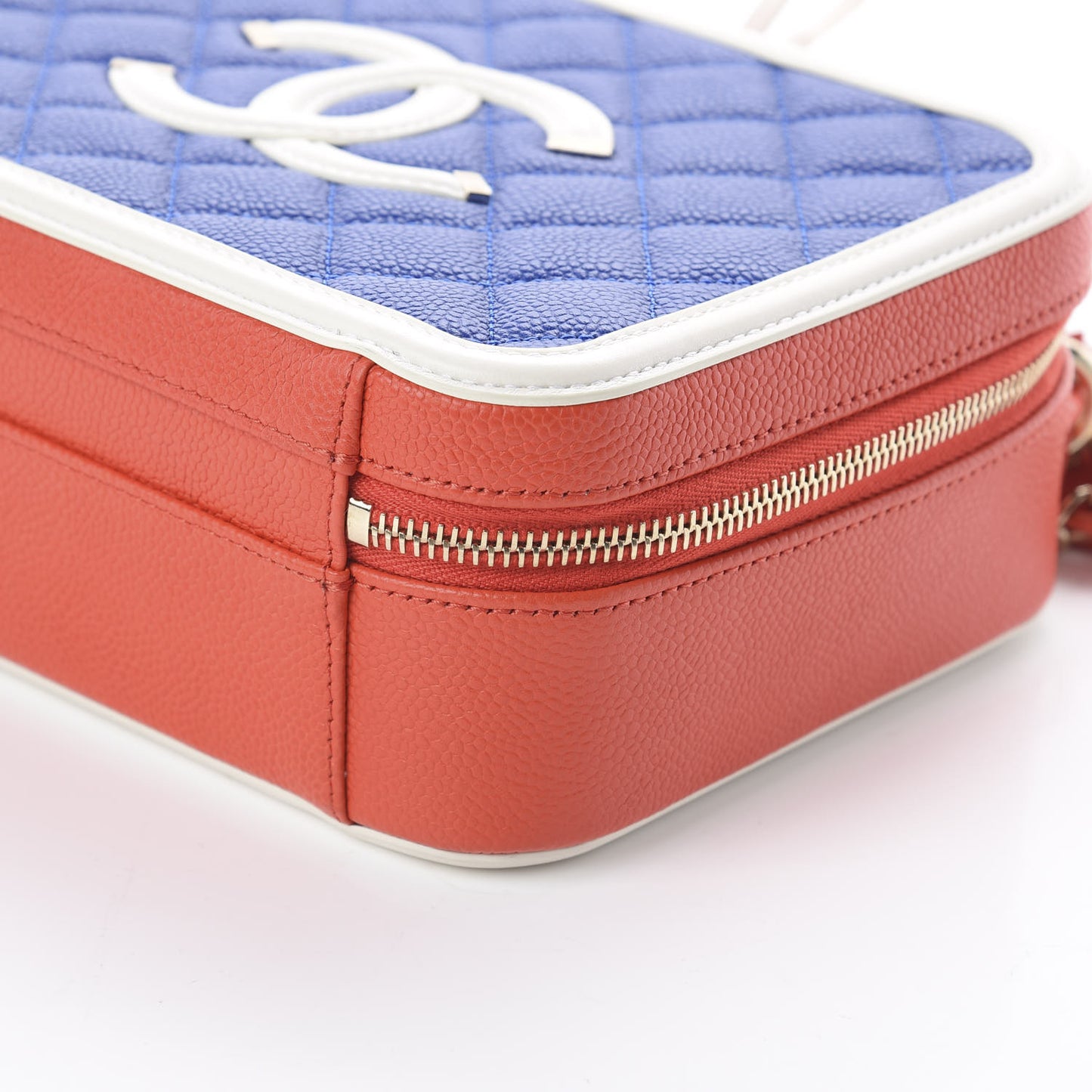 Caviar Quilted Medium CC Filigree Vanity Case Blue White Red