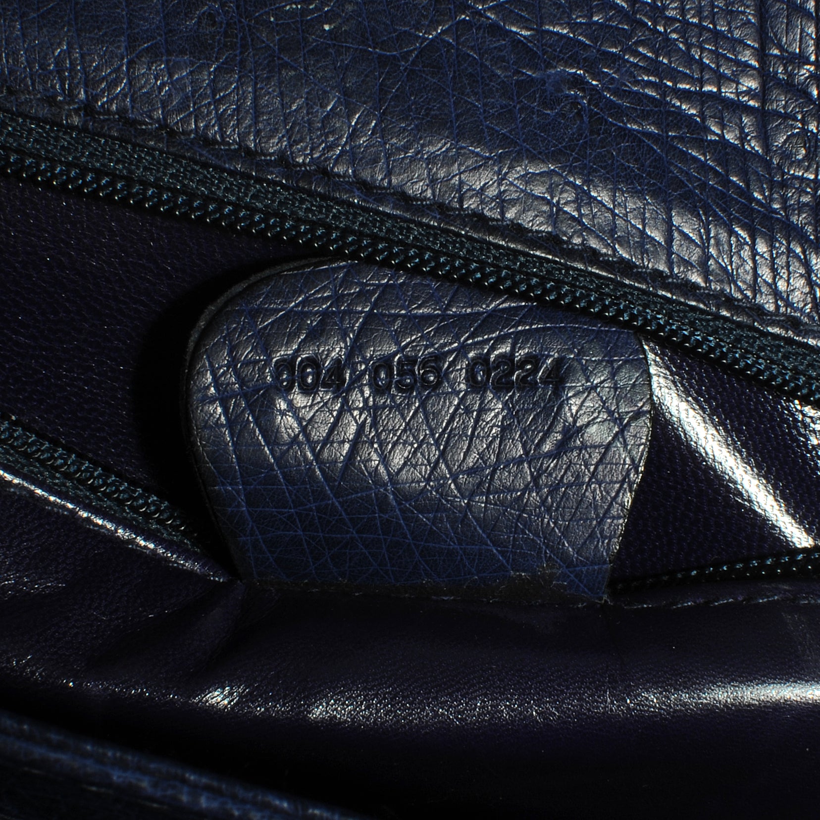 Gucci Ostrich Shoulder Bag 6 of 7