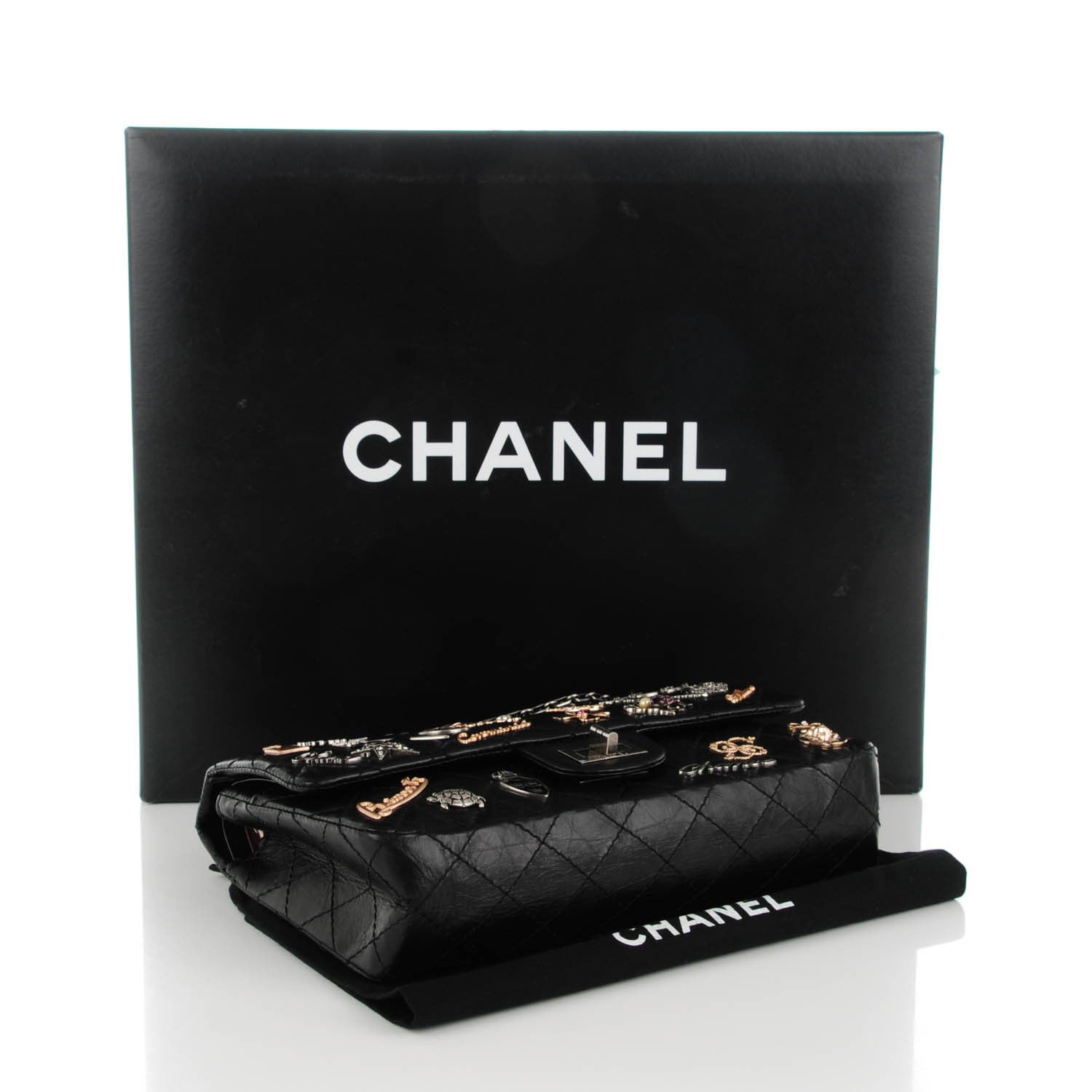 Chanel Aged Calfskin Quilted Lucky Charms 2.55 Reissue 225 Flap Black 4 of 8