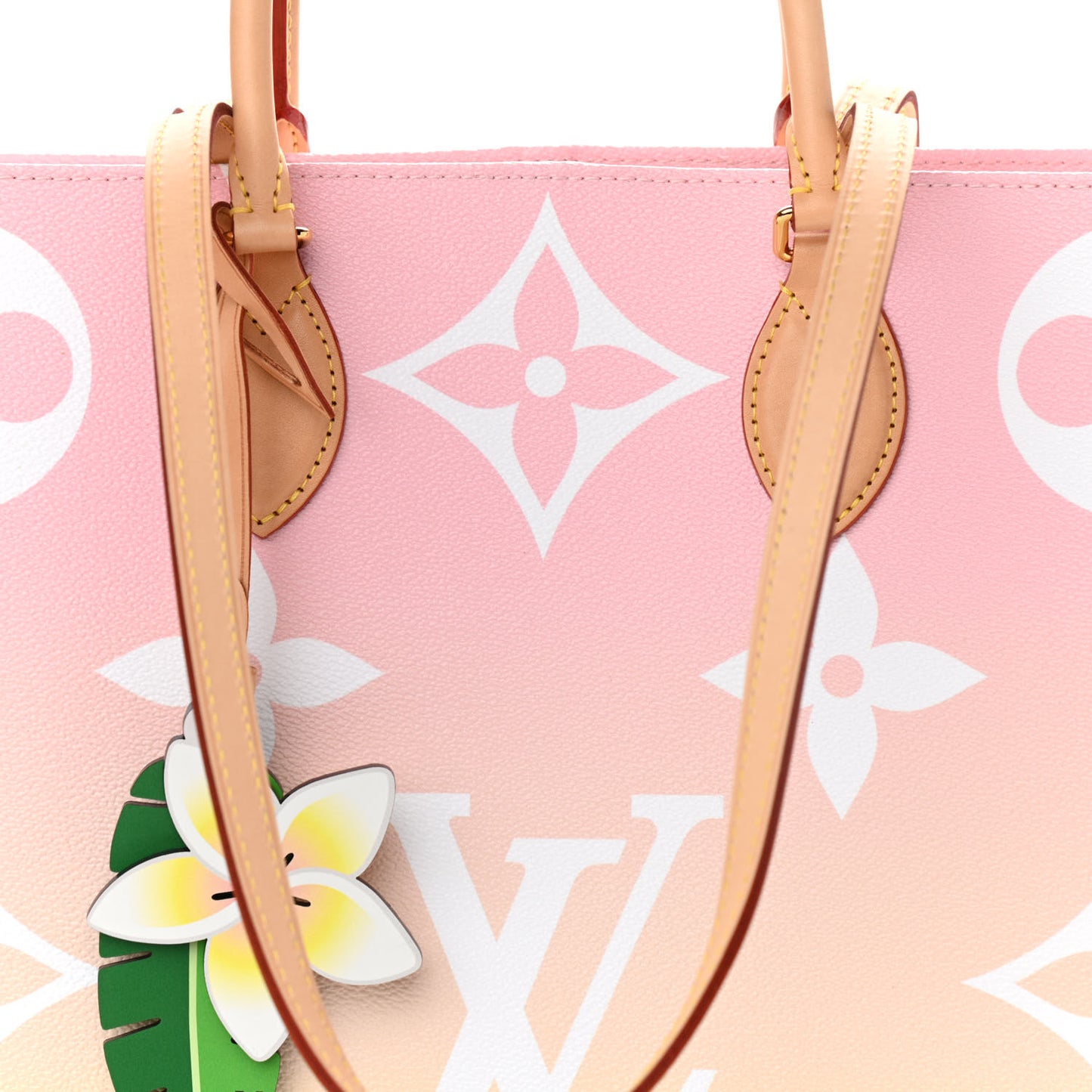 Monogram Giant By The Pool Onthego GM Light Pink
