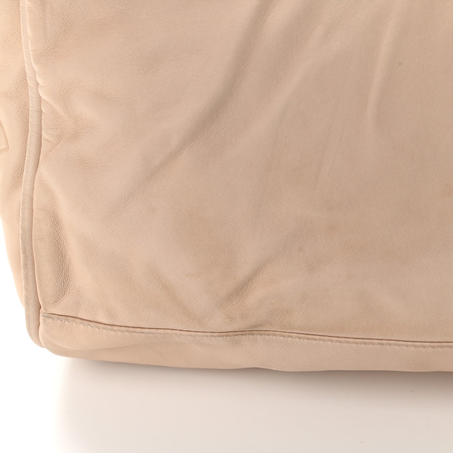 Lambskin Large Ultimate Soft Tote Beige