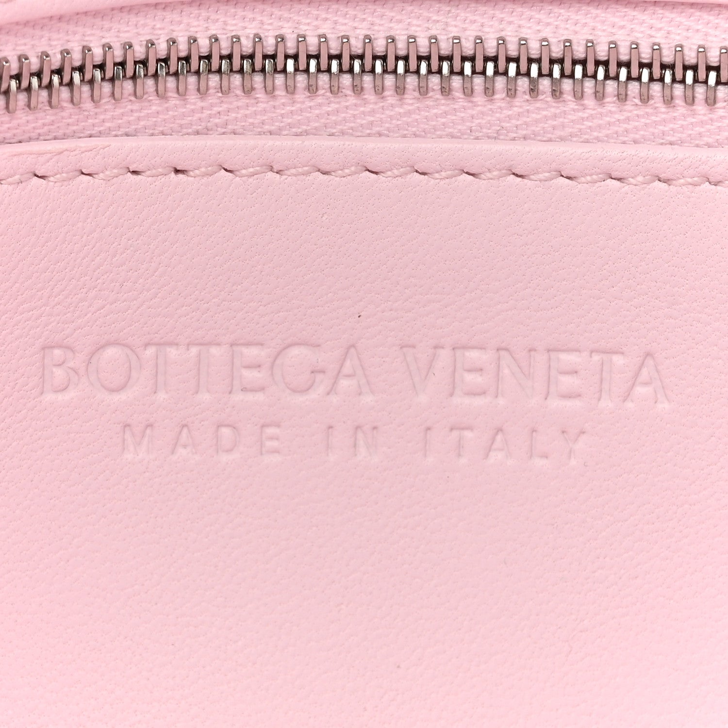 Bottega Veneta Lambskin Maxi Intrecciato Cassette Crossbody Bag Bliss Washed 5 of 9