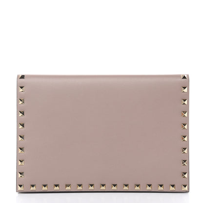 Valentino Garavani Nappa Rockstud Clutch Poudre 3 of 10