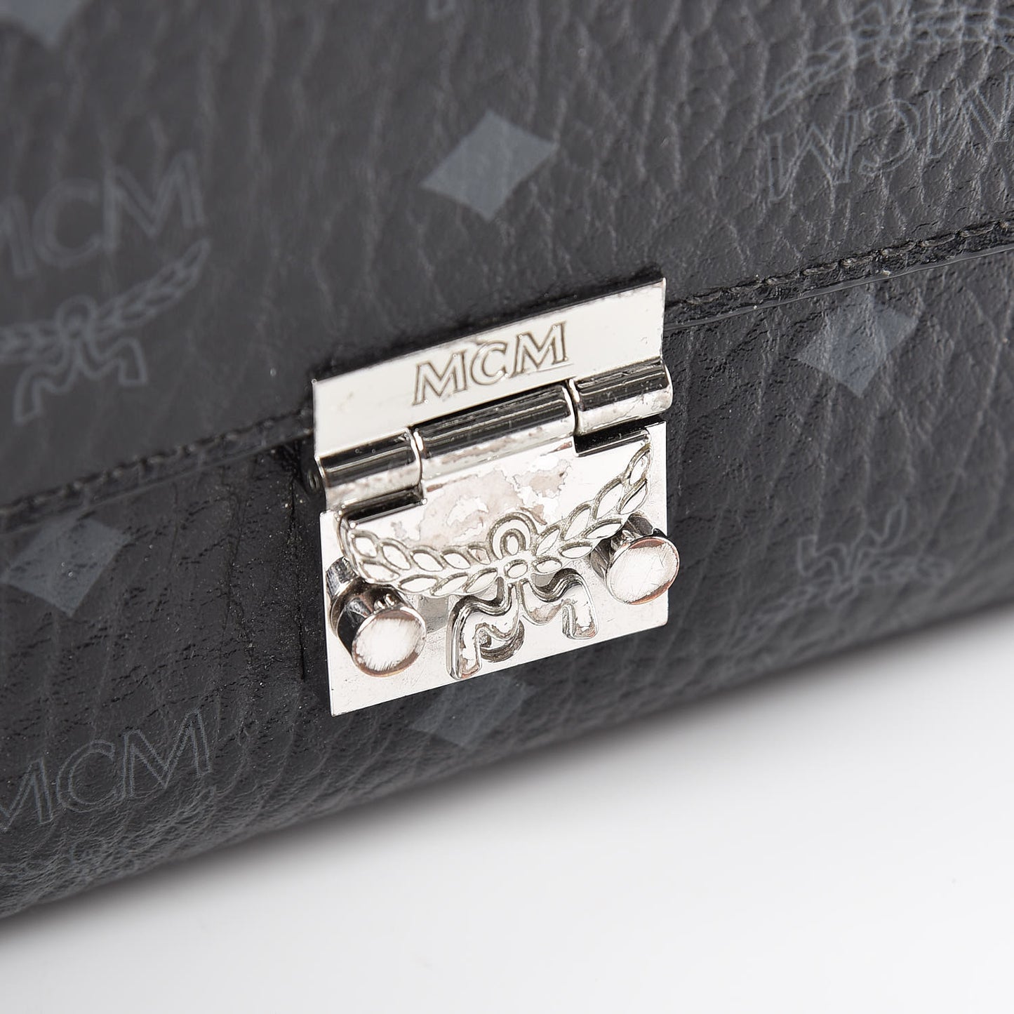 Visetos Small Millie Crossbody Bag Black