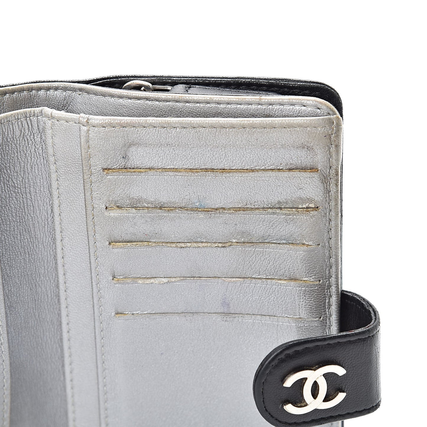 Lambskin Camellia Embossed Zipped Pocket Wallet Black