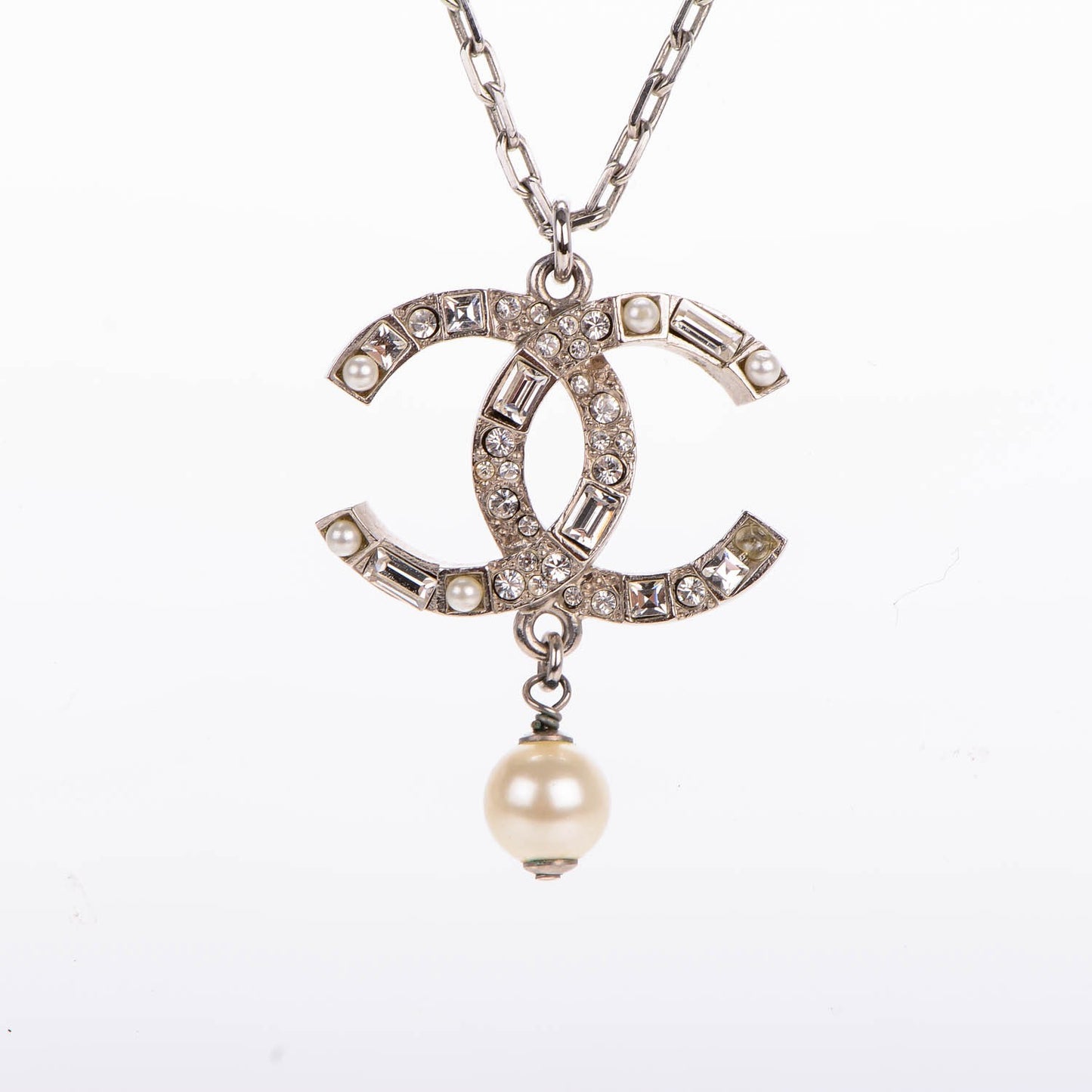 Pearl Baguette Crystal CC Chain Necklace Silver