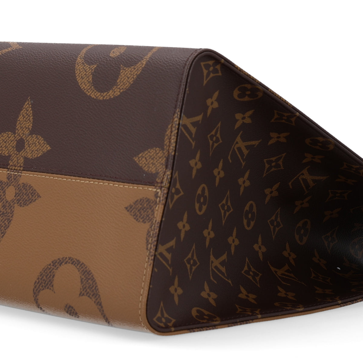 Louis Vuitton Reverse Monogram Giant Onthego GM 9 of 9