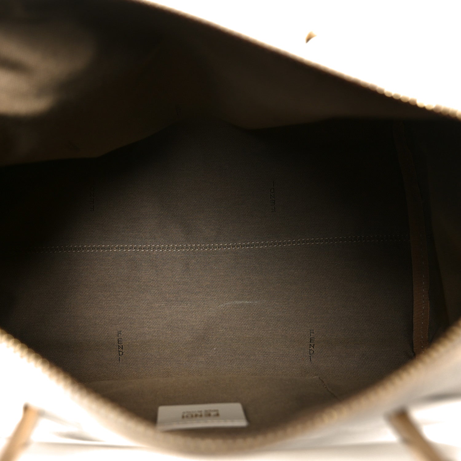 Fendi Zucca Spalmati  Lucido Medium Chef Boston White 5 of 10