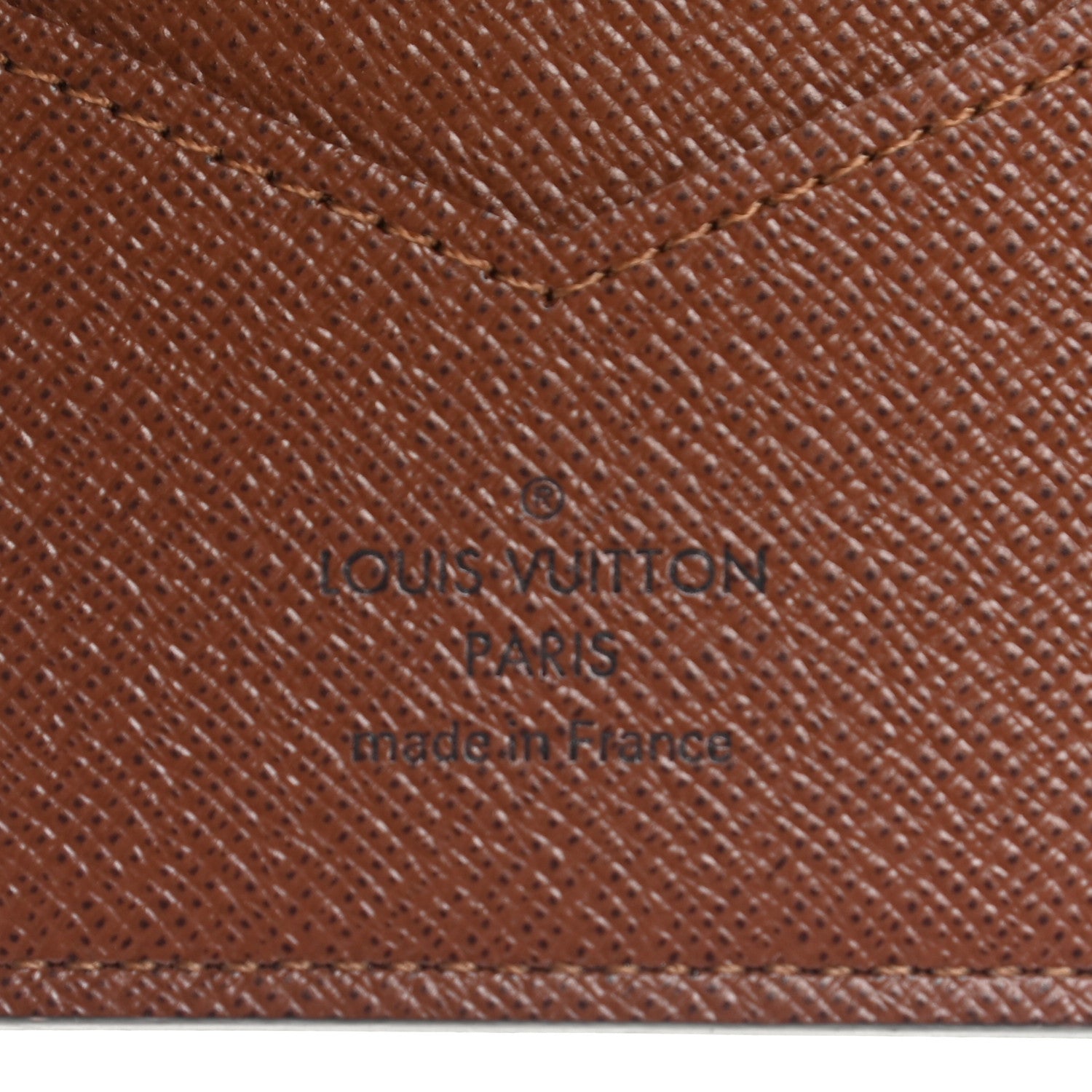 Louis Vuitton Monogram Passport Cover 6 of 9