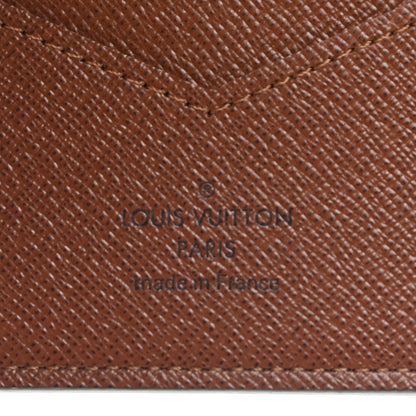 Louis Vuitton Monogram Passport Cover 6 of 9