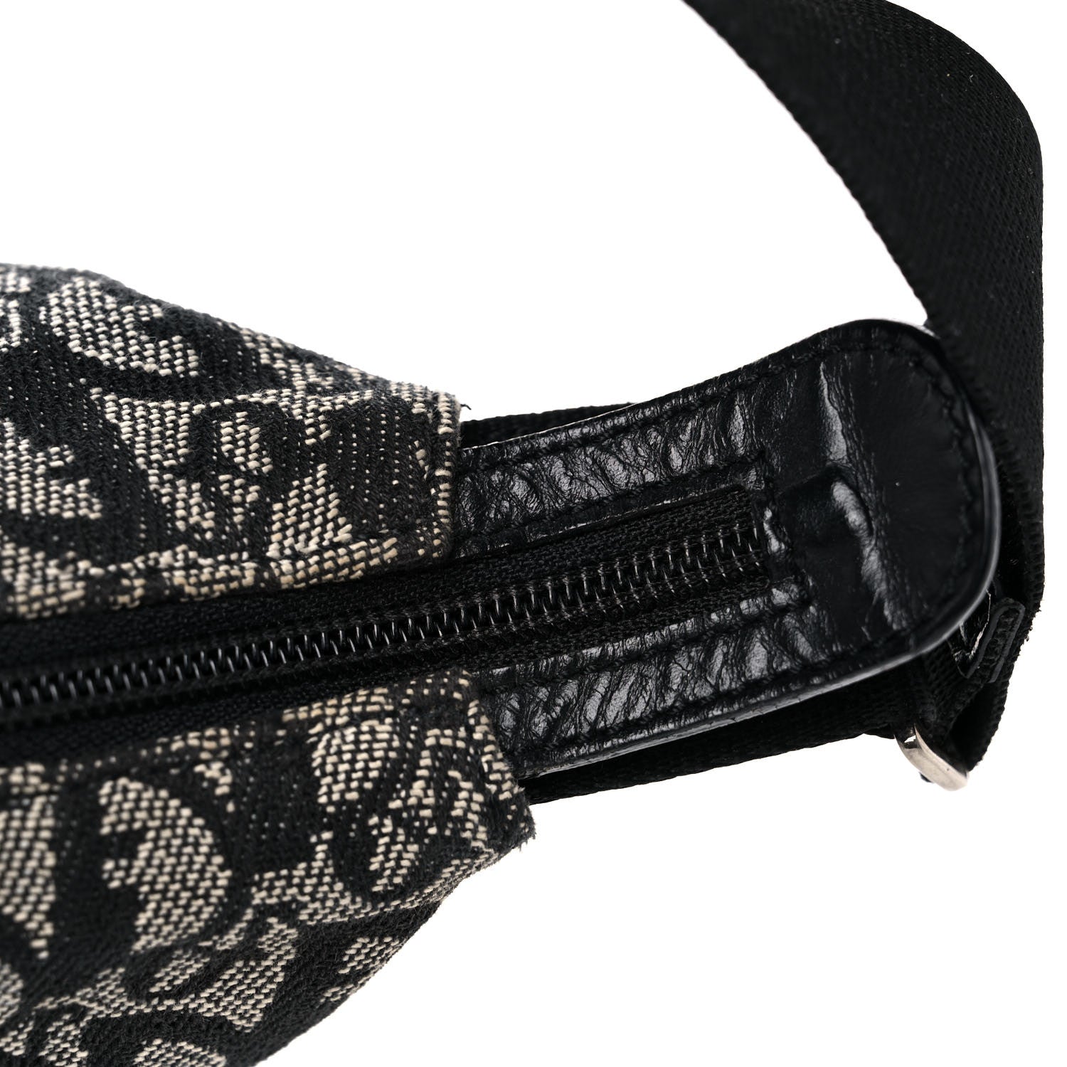 Christian Dior Monogram Messenger Black 14 of 21