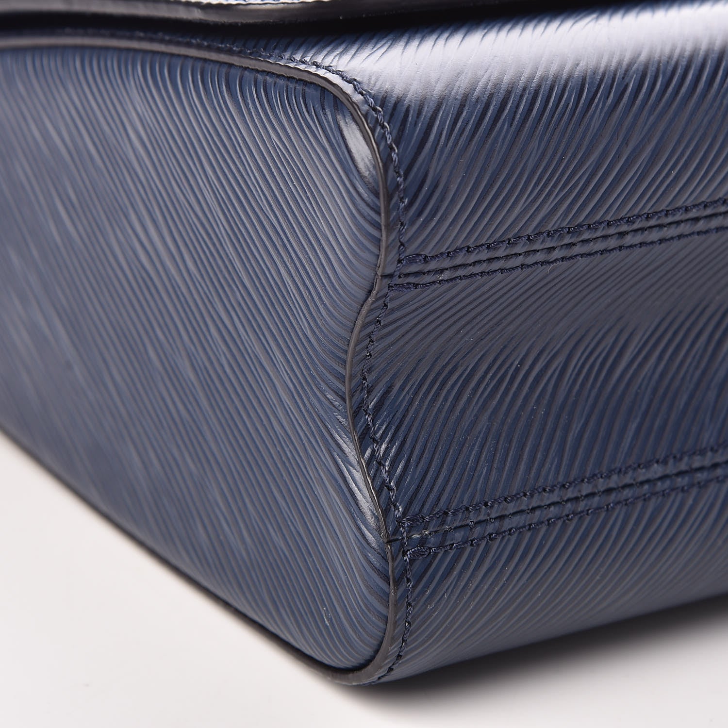 Louis Vuitton Epi Twist Shoulder Bag MM Indigo 7 of 10