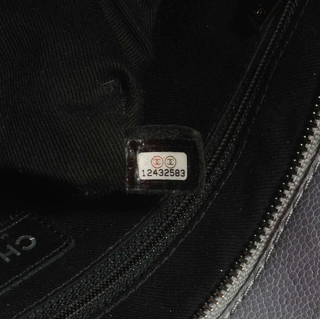 Chanel Caviar Large CC Tuck Tote Grey 7 of 7