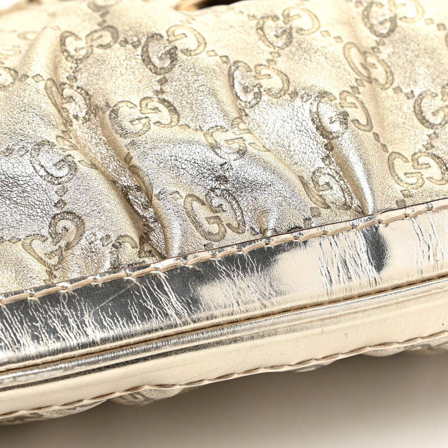 Metallic Guccissima Queen Bow Hobo Platinum