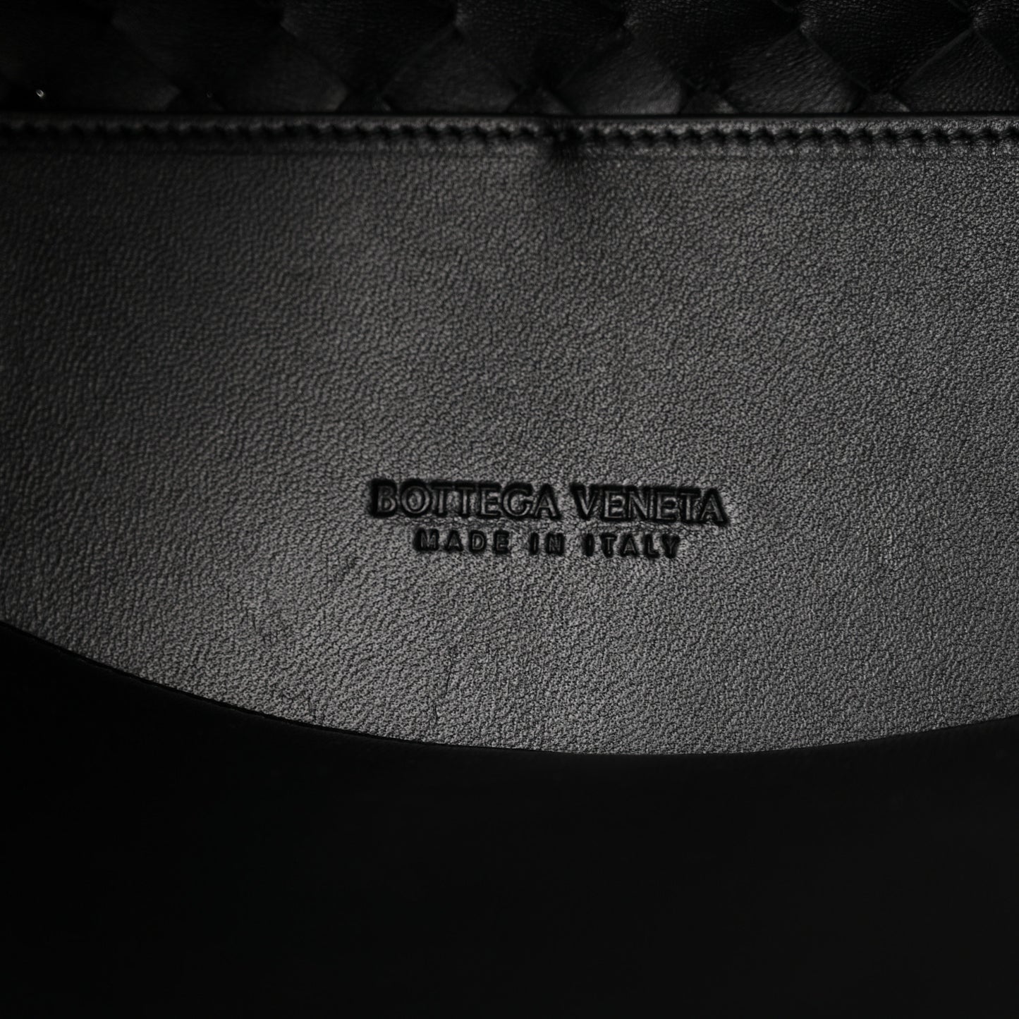 Nappa Intrecciato Medium Andiamo Shoulder Bag Black