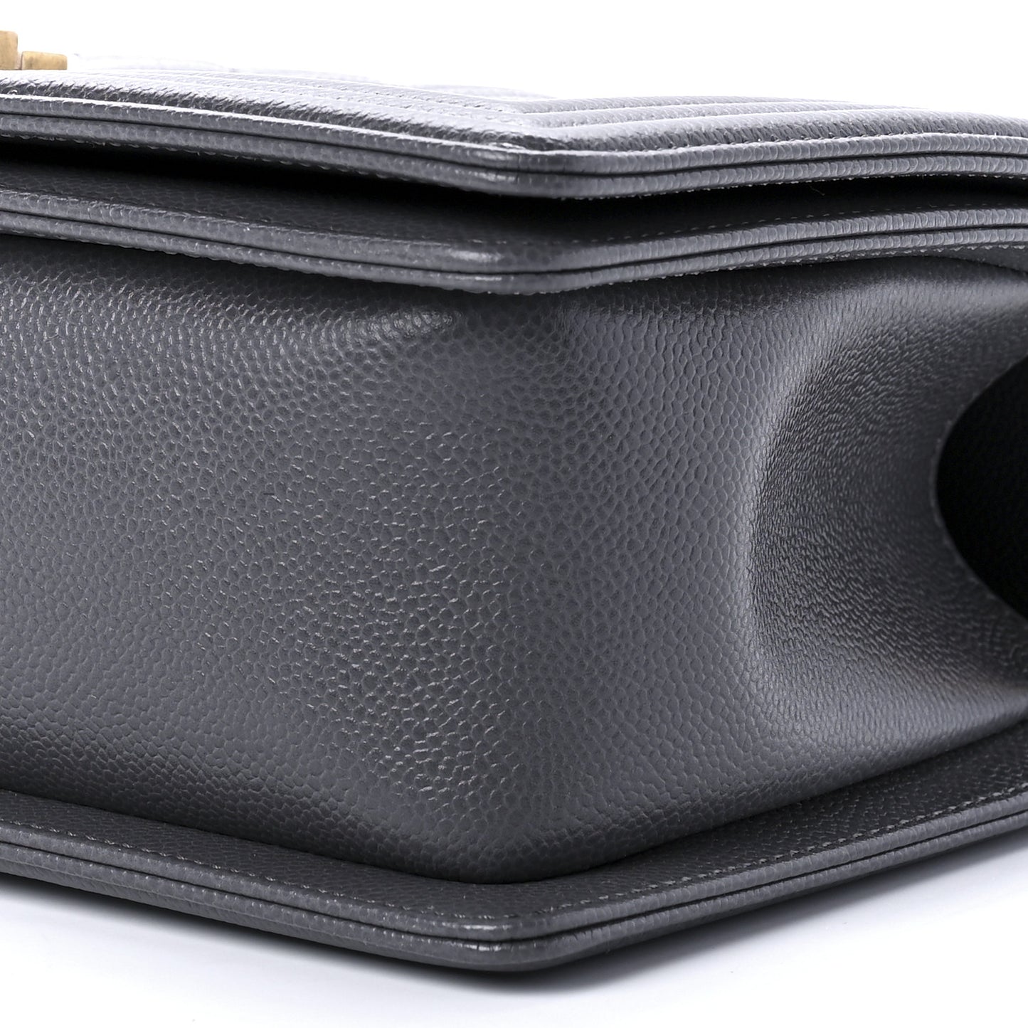 Caviar Quilted Medium Boy Flap Grey
