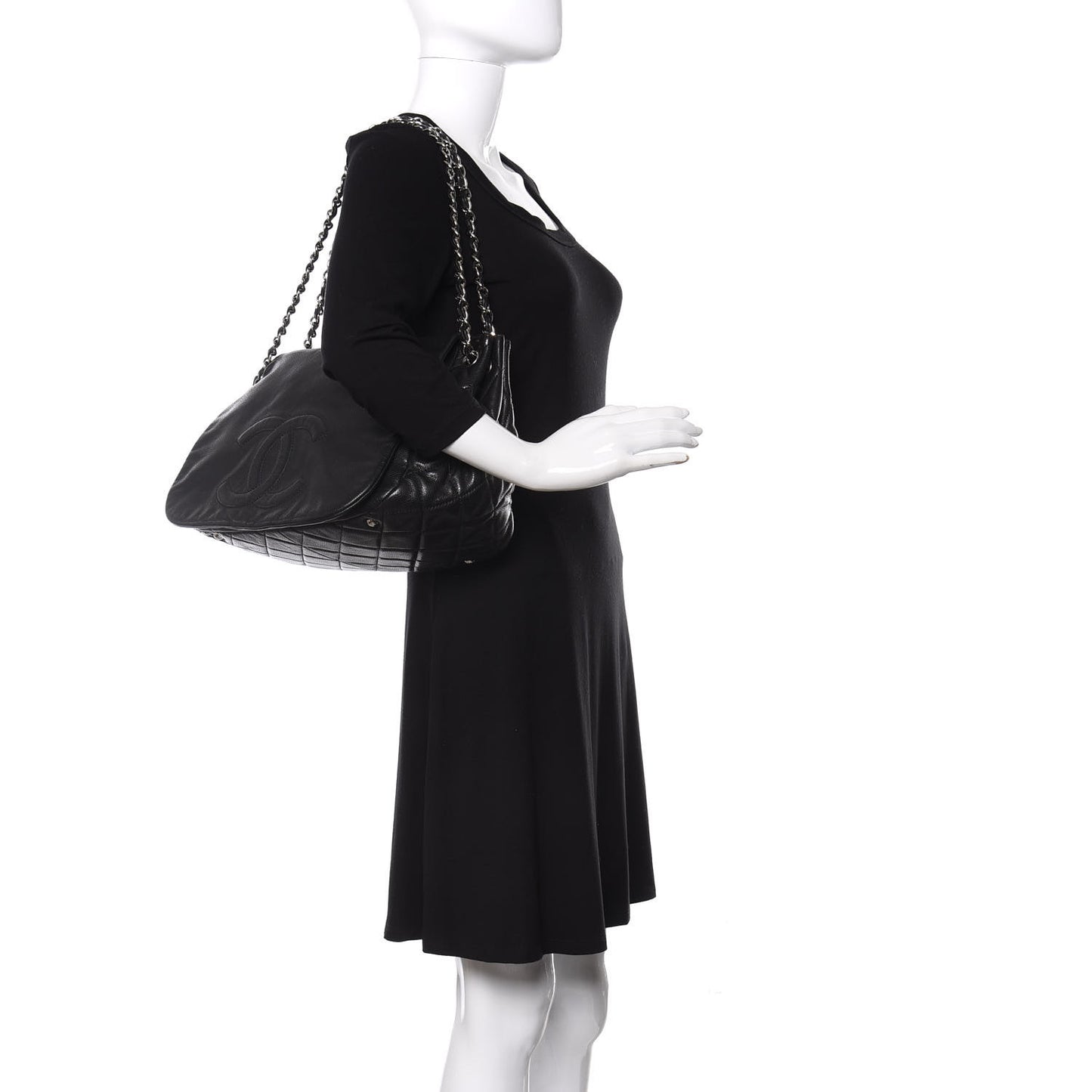 Caviar Timeless CC Accordion Flap Black