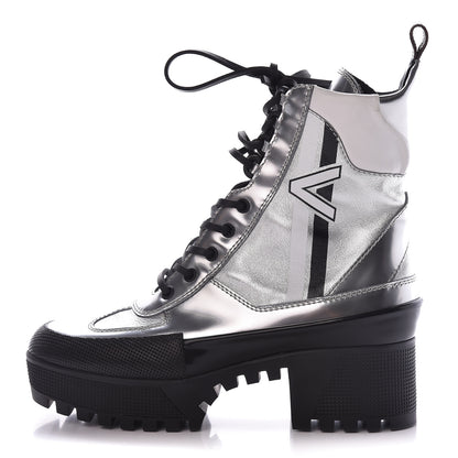 Louis Vuitton Patent Calfskin Spaceship Laureate Platform Desert Boots 37.5 Silver 1 of 8