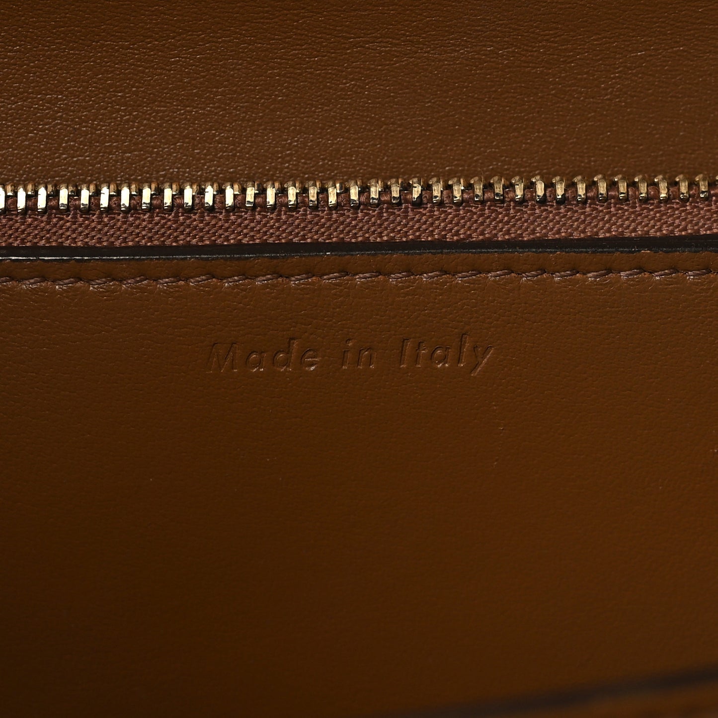 Box Calfskin Medium Classic Box Flap Bag Camel