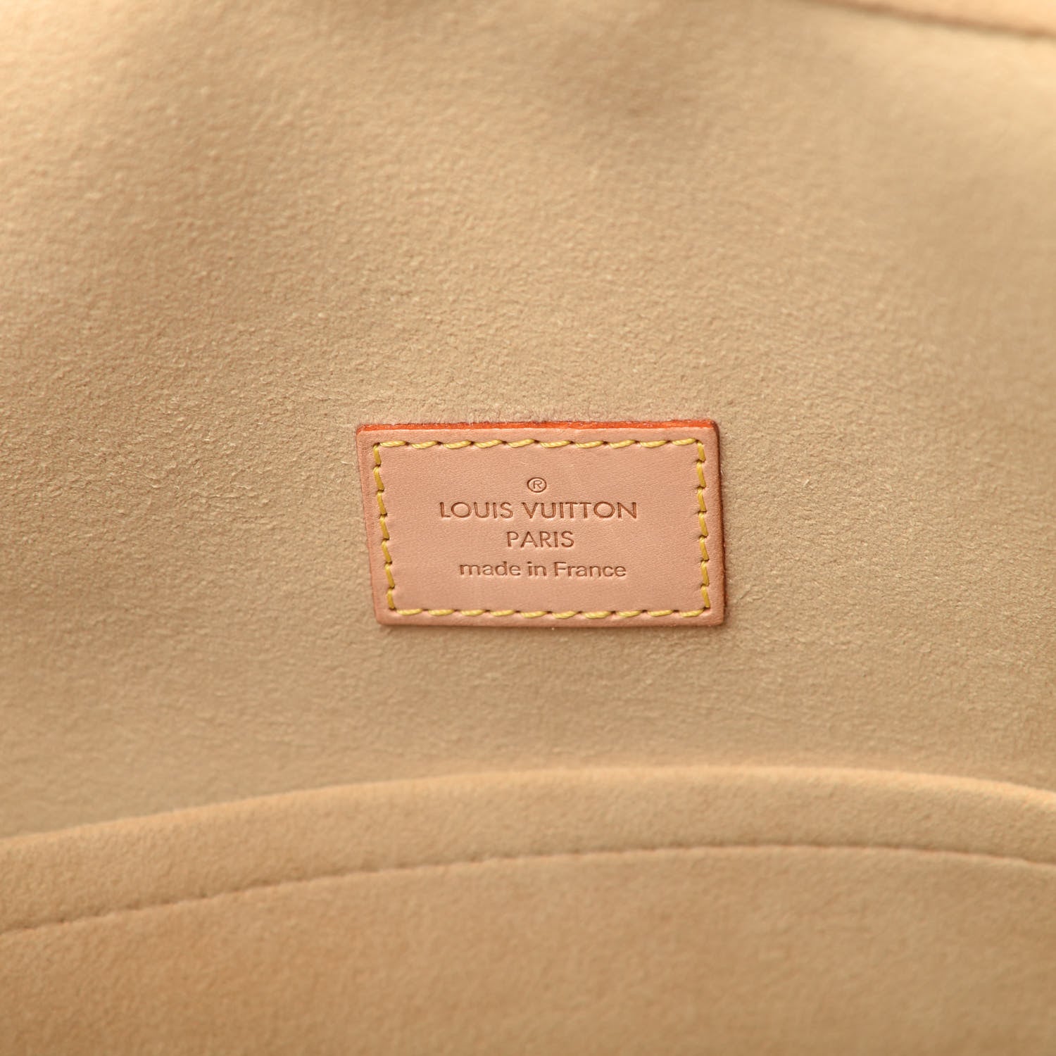 Louis Vuitton Monogram Manhattan GM 8 of 9