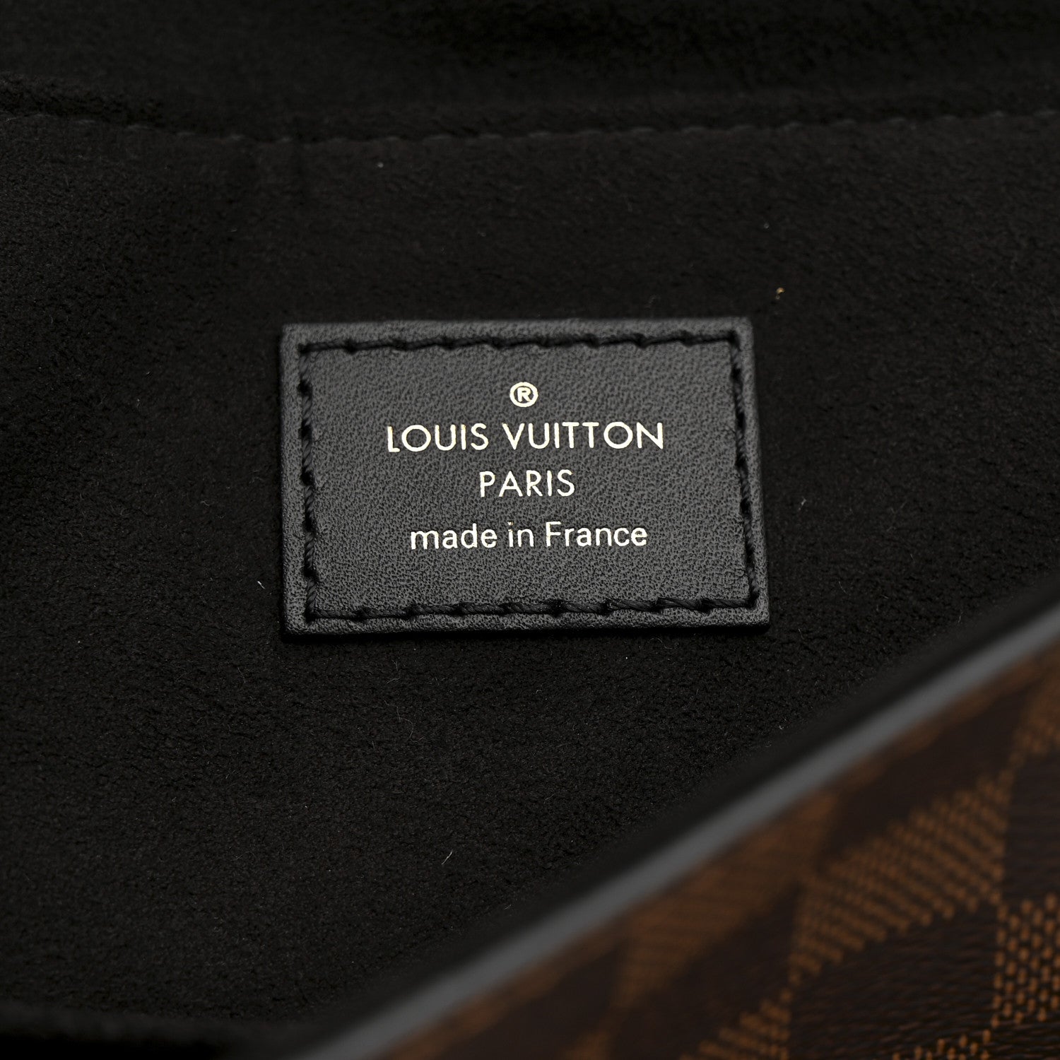 Louis Vuitton Damier Ebene Beaubourg MM 6 of 12