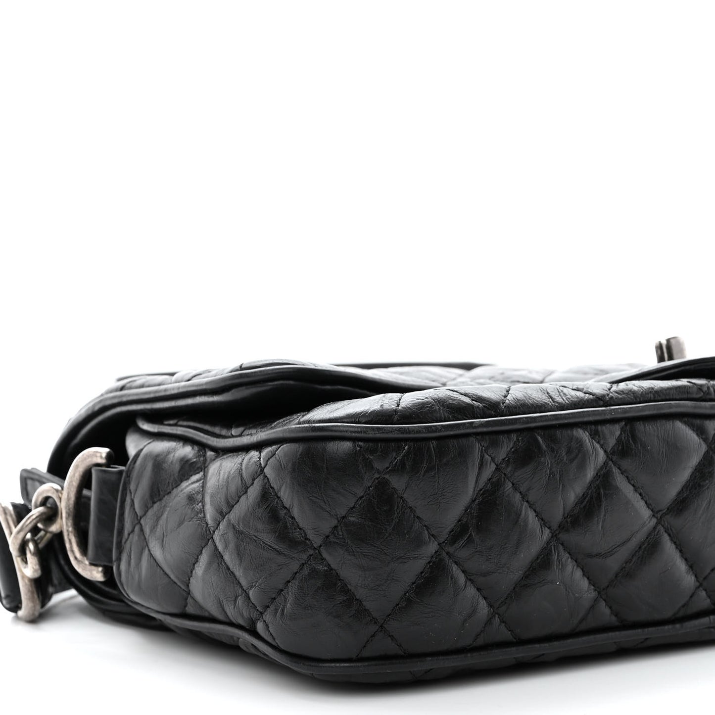 Crumpled Calfskin Quilted Medium Casual Rock Flap Black