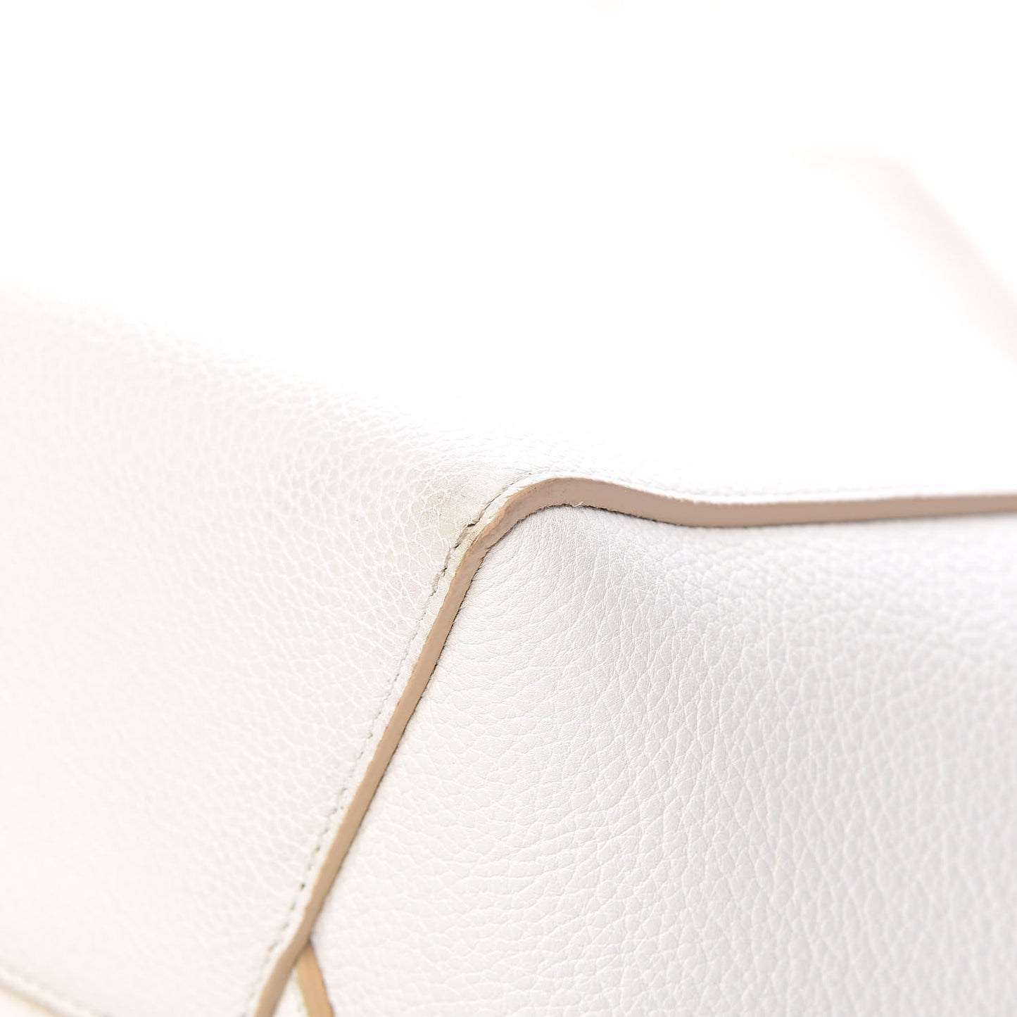 Soft Grained Calfskin Small Sangle Bucket Bag White