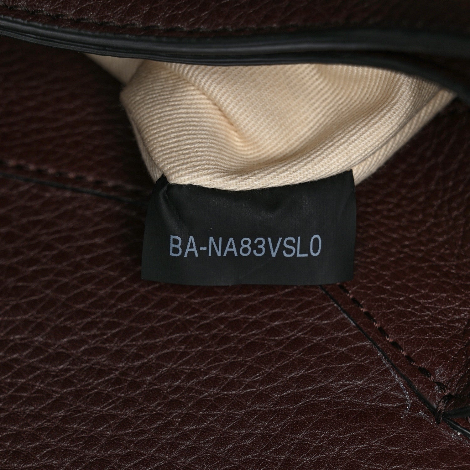 Valentino Garavani Pebbled Calfskin Joylock Flap Messenger Bag Deep Rubin 7 of 9
