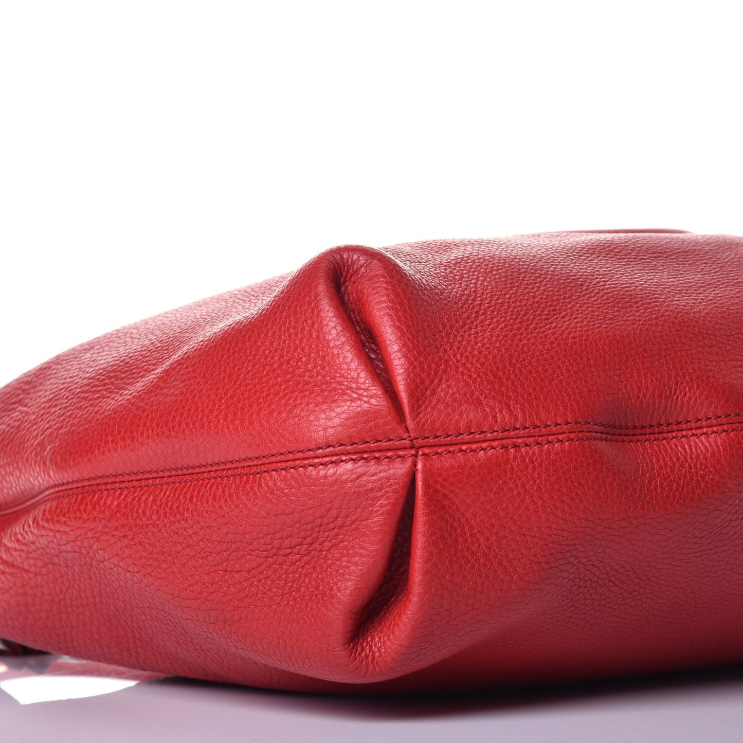 Pebbled Calfskin Large Soho Hobo Red