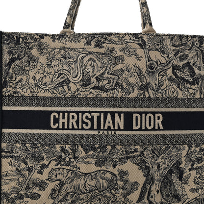 Christian Dior Canvas Embroidered Large Dioriviera Toile De Jouy Book Tote Black 7 of 10