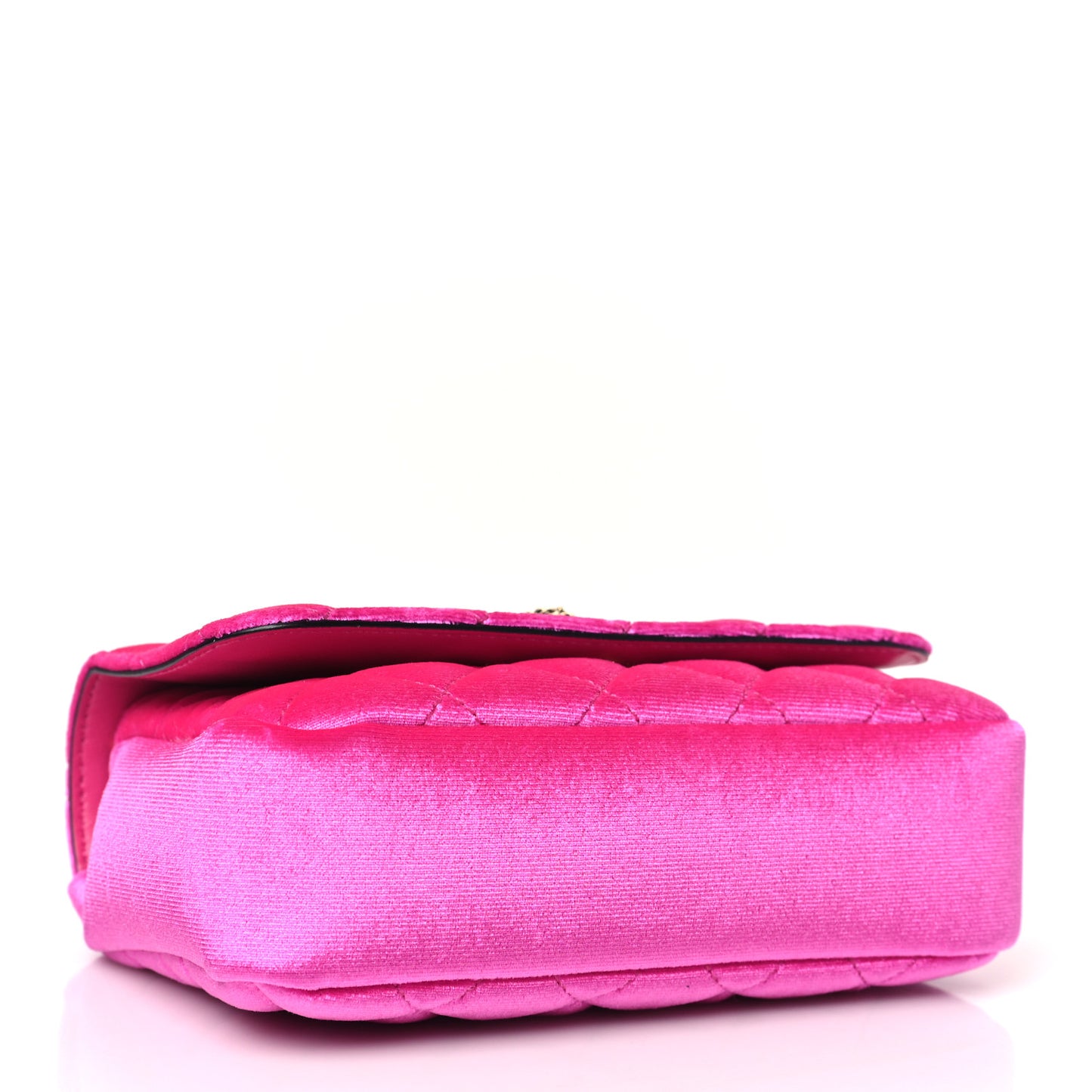 Velvet Quilted Medusa Chain Crossbody Pink