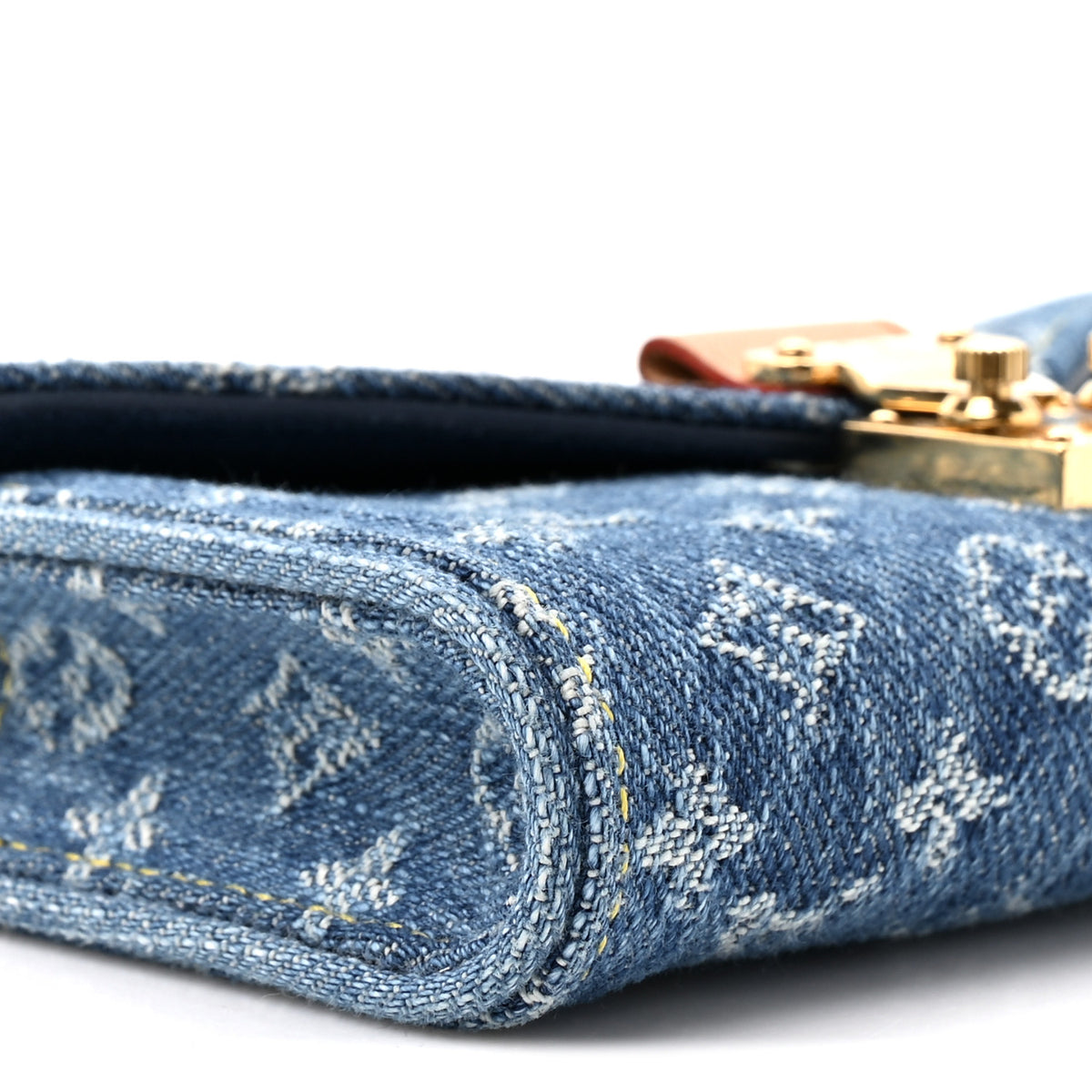 Louis Vuitton Denim Monogram Pouch Metis Belt Blue 8 of 9