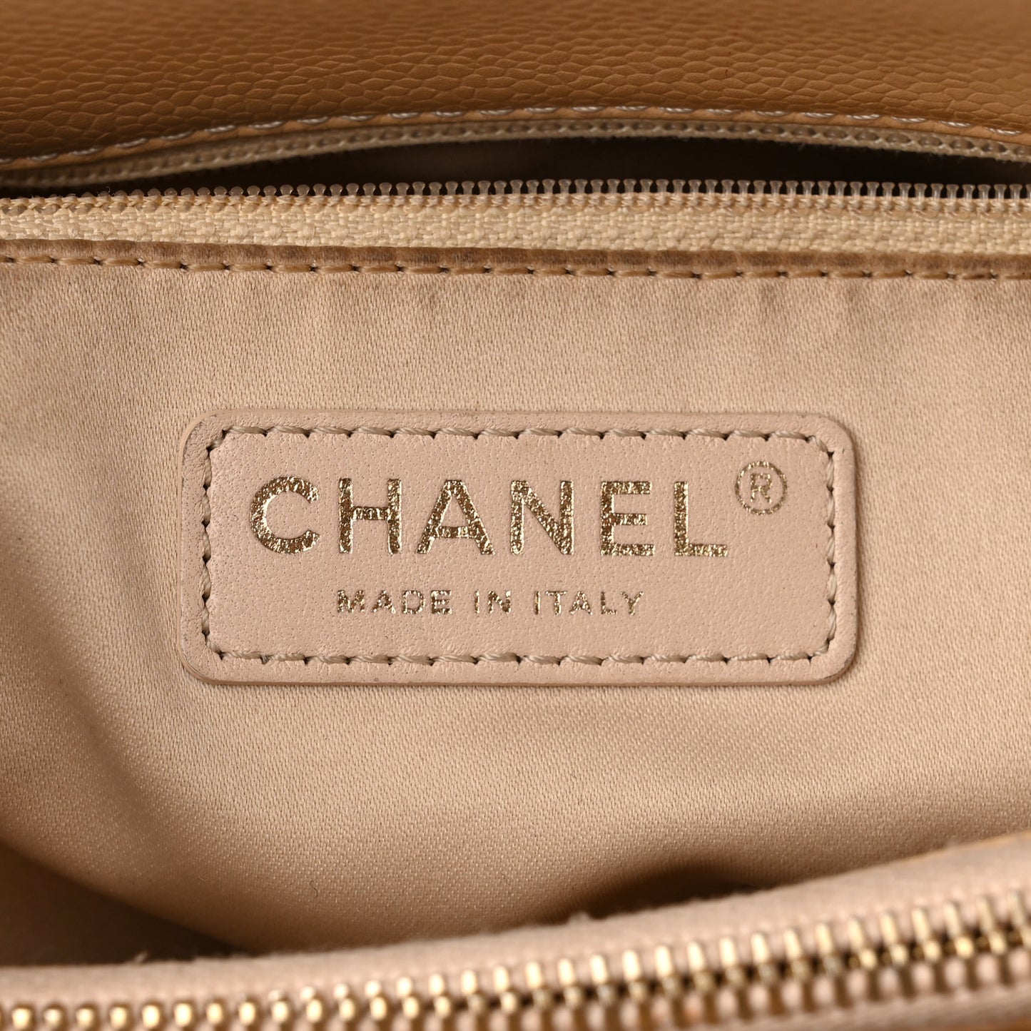Caviar Quilted Grand Shopping Tote GST Beige Clair